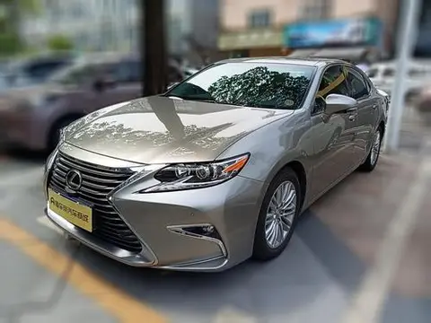 Lexus ES 2015