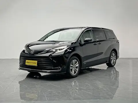 Toyota 赛那 2024
