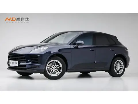 Porsche Macan 2021