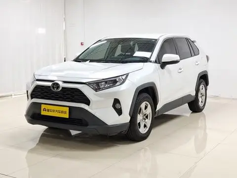 Toyota RAV4 2021