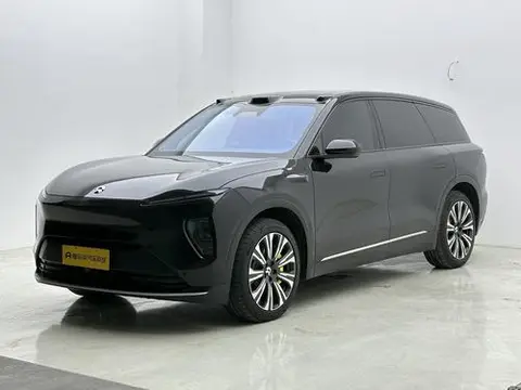 NIO ES8 2024
