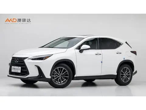 Lexus NX 2024