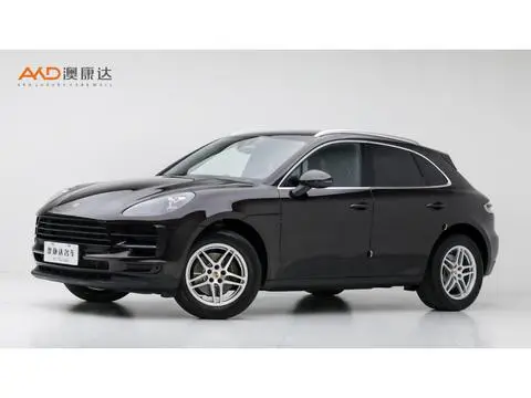Porsche Macan 2021