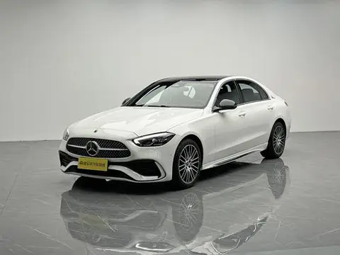 Mercedes-Benz C-Class 2025