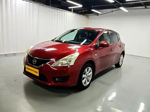 Nissan Tiida 2011