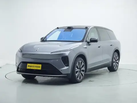 NIO ES8 2024