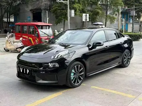 Lynk & Co 03 2022