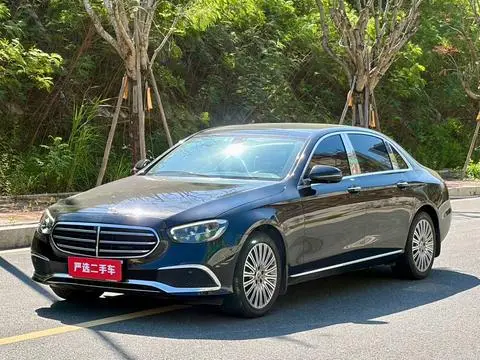 Mercedes-Benz E-Class 2023
