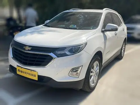 Chevrolet Equinox 2018 — фото 1