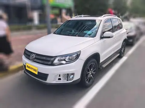 Volkswagen Tiguan 2015