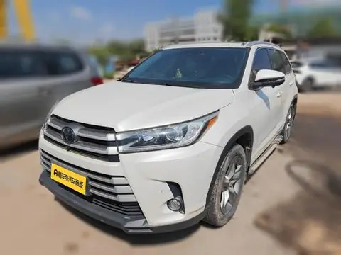 Toyota Highlander 2021