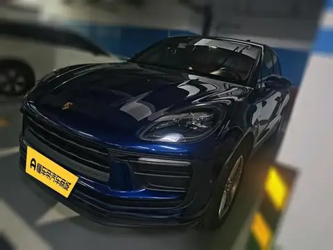 Porsche Macan 2022