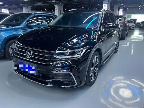 Volkswagen Tiguan L 2022