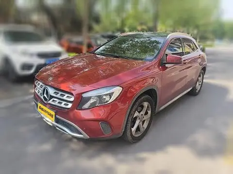 Mercedes-Benz GLA 2017