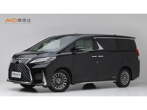 Lexus LM 2020
