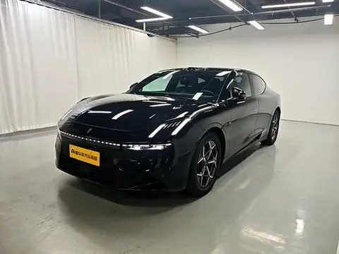 Lynk & Co 10 EM-P 2025