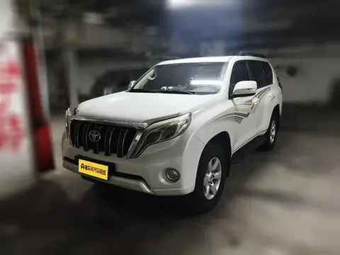 Toyota Prado 2015