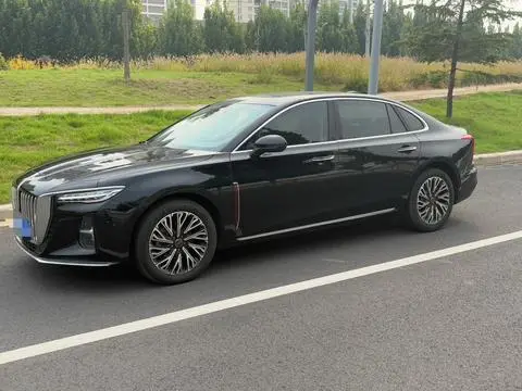 Hongqi H5 2025