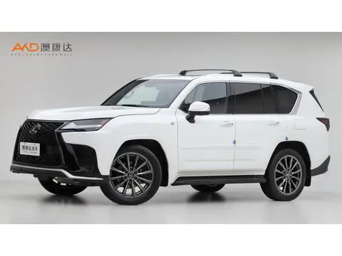 Lexus LX 2023 — фото 1