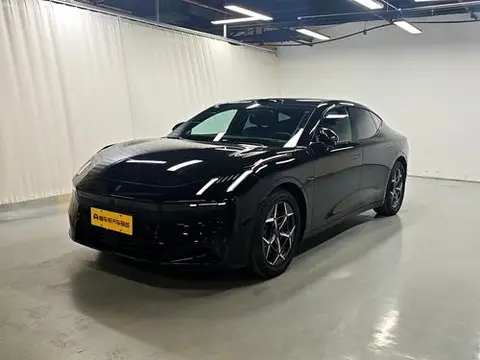 Lynk & Co 10 EM-P 2025