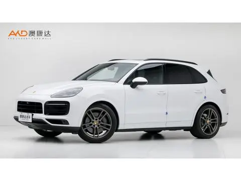 Porsche Cayenne 2022