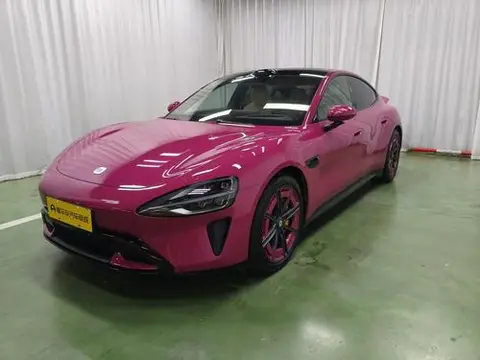 Xiaomi SU7 2024
