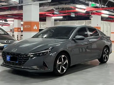 Hyundai Elantra 2021