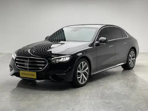 Mercedes-Benz E-Class 2024