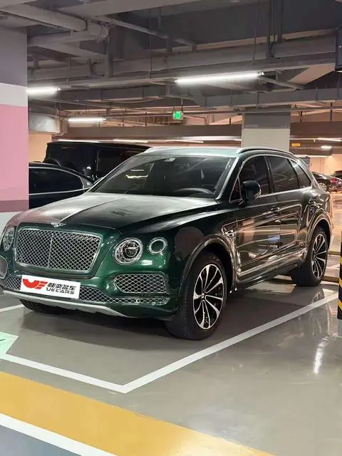 Bentley 添越 2018