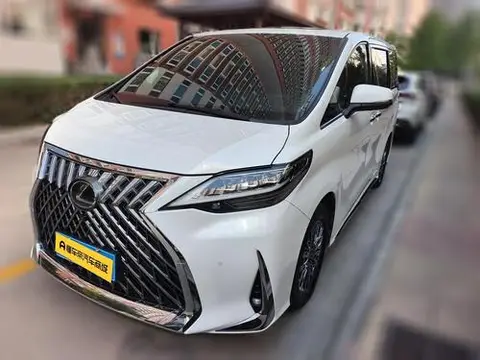Lexus LM 2020