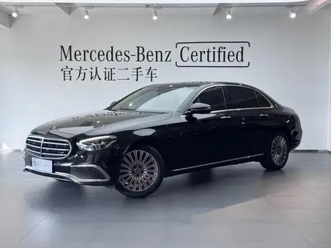 Mercedes-Benz E-Class 2022