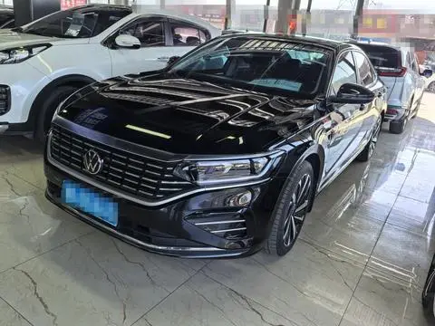 Volkswagen Passat 2022