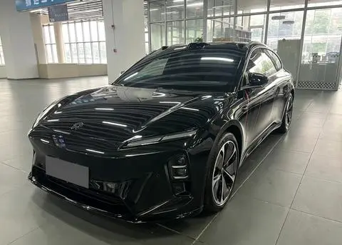 NIO ET5T 2025