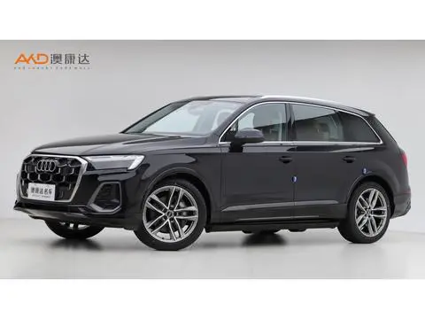 Audi Q7 2024