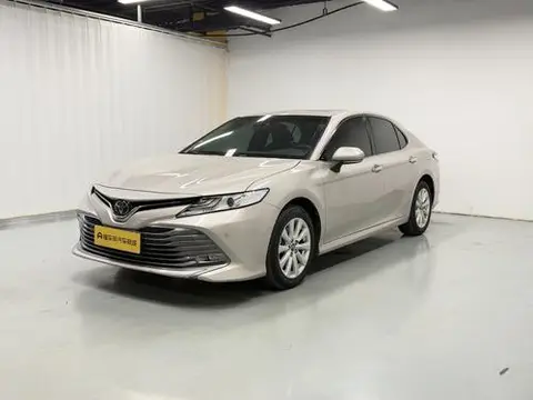 Toyota Camry 2019
