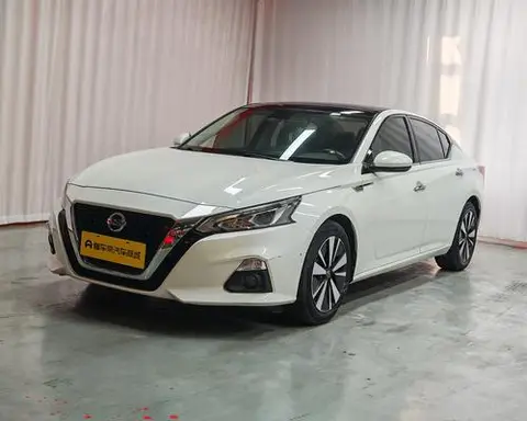 Nissan Teana 2021