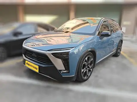 NIO ES8 2022
