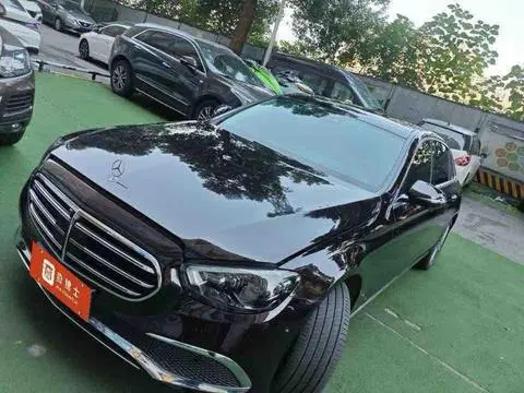 Mercedes-Benz E-Class 2021