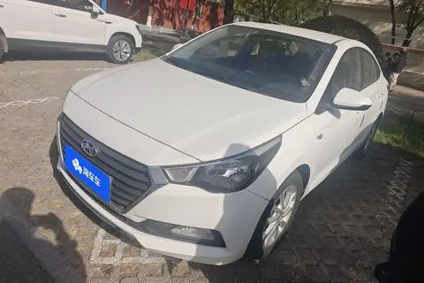 Hyundai 悦纳 2016