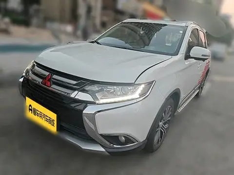 Mitsubishi 欧蓝德 2018