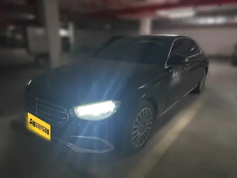 Mercedes-Benz E-Class 2021