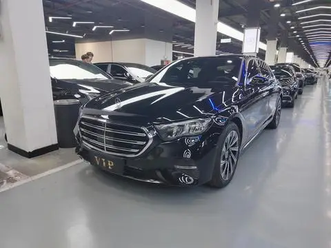 Mercedes-Benz E-Class 2024