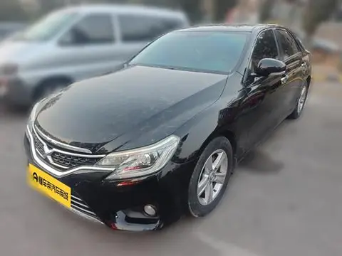 Toyota Reiz 2013