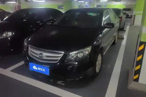 BYD L3 2012