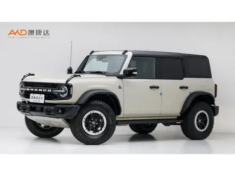 Ford Bronco 2024