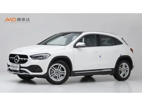 Mercedes-Benz GLA 2023