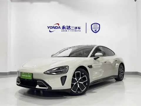 Xiaomi SU7 2024