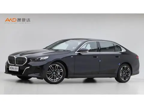 BMW 5 Series 2024