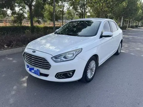 Ford Escort 2015