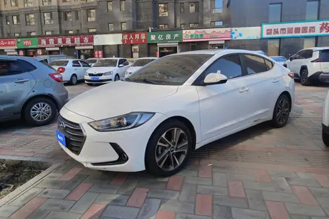 Hyundai Elantra Lingdong 2016
